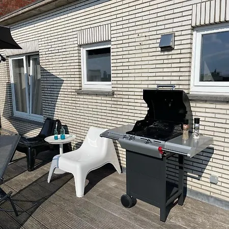 Lucaya Apartament